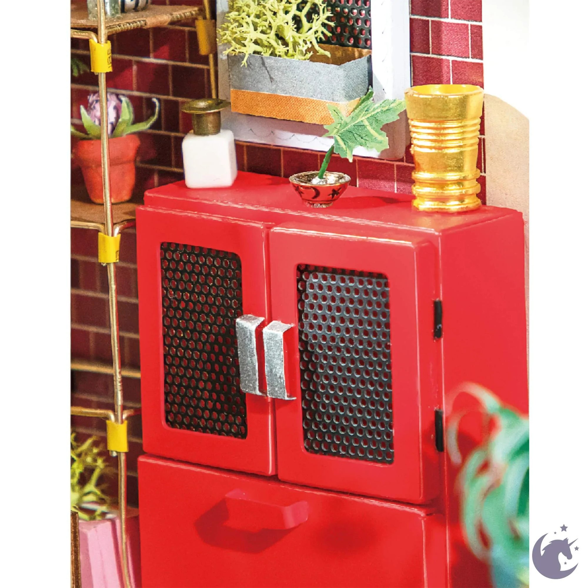 Emily's Flower Shop DIY Mini House - Unleash Your Creativity!
