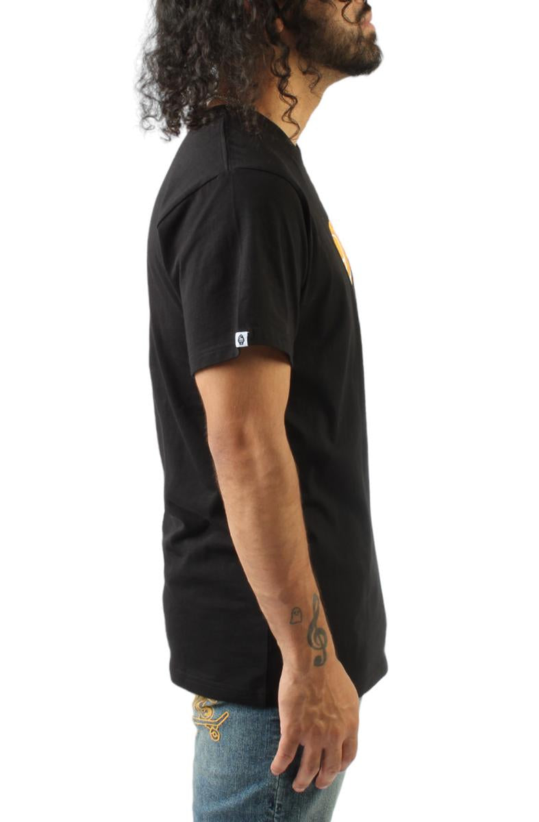 Stunning Fauxlex T-shirt - A Must-Have!