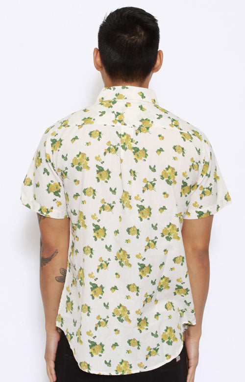 Stylish Low-End Short-Sleeve Button-Up Shirt