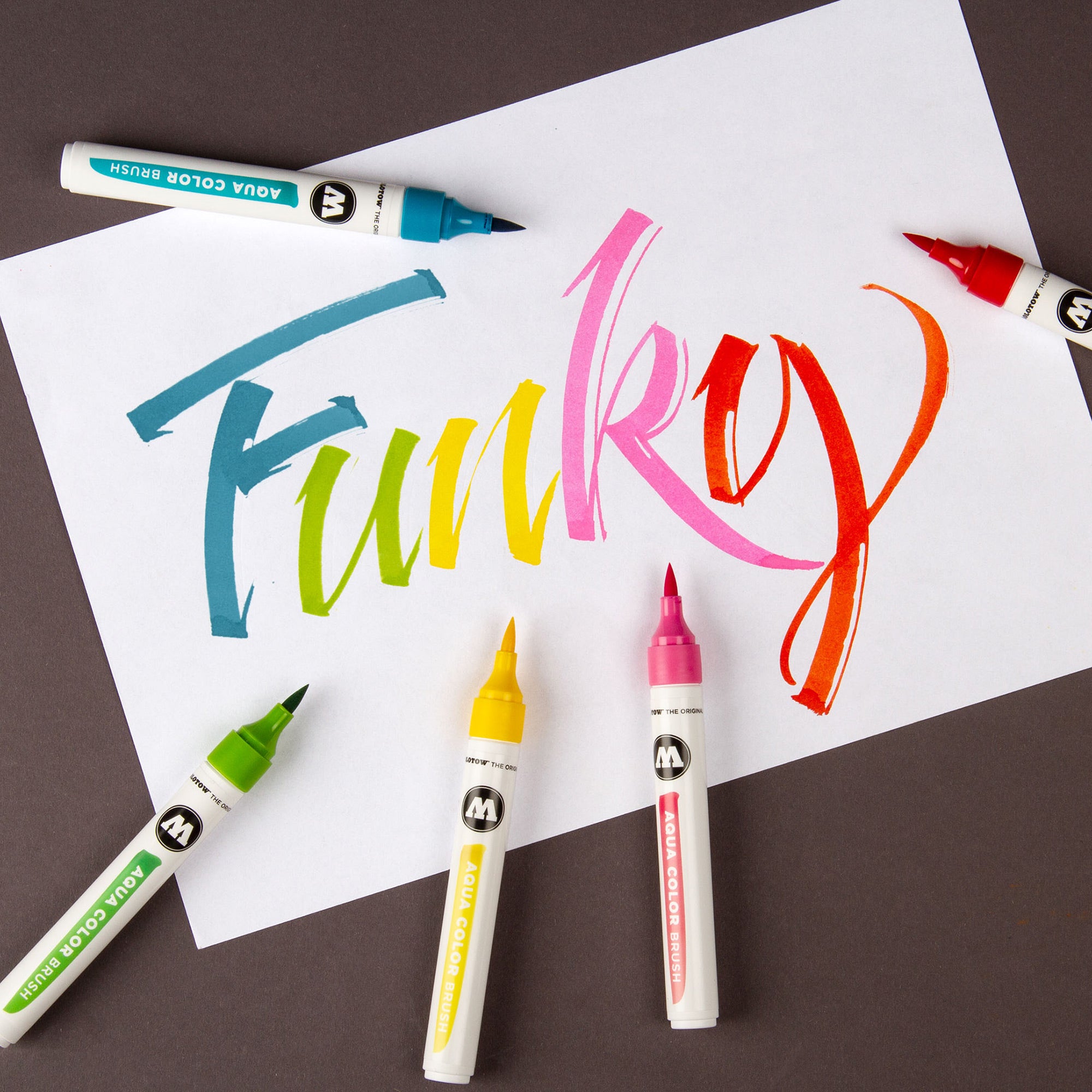 Stunning Aqua Color Brush Marker - Vibrant Cyan