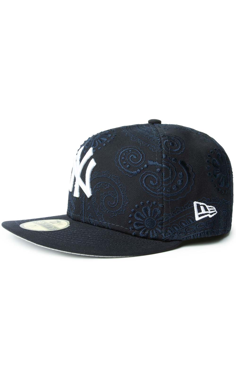 Exciting NY Yankees Swirl Edition 59FIFTY Fitted Cap