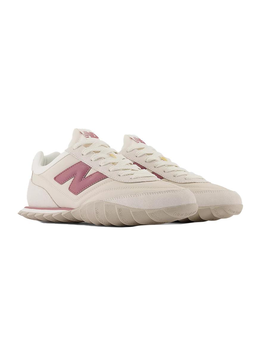 New Balance RC30 Heritage Sneakers - Sea Salt/Washed Burgundy: A Timeless Classic!