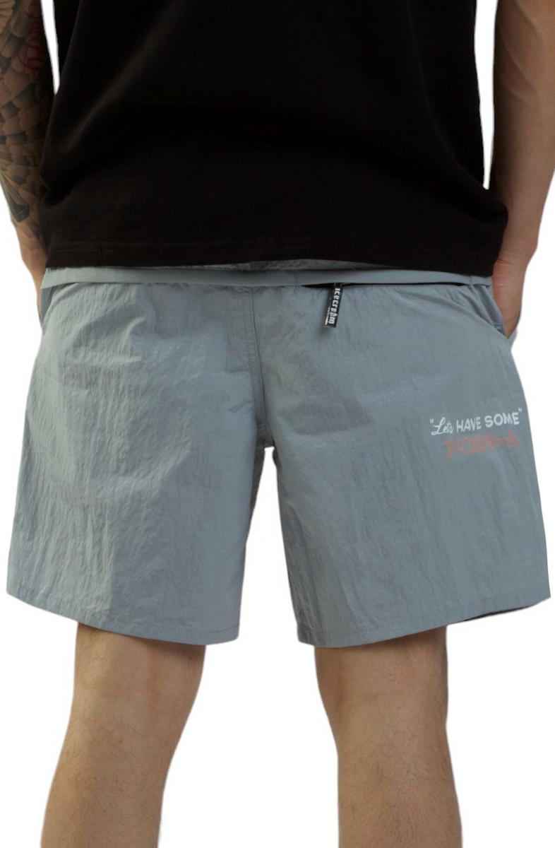 Stunning Trademark Shorts - A Must-Have!