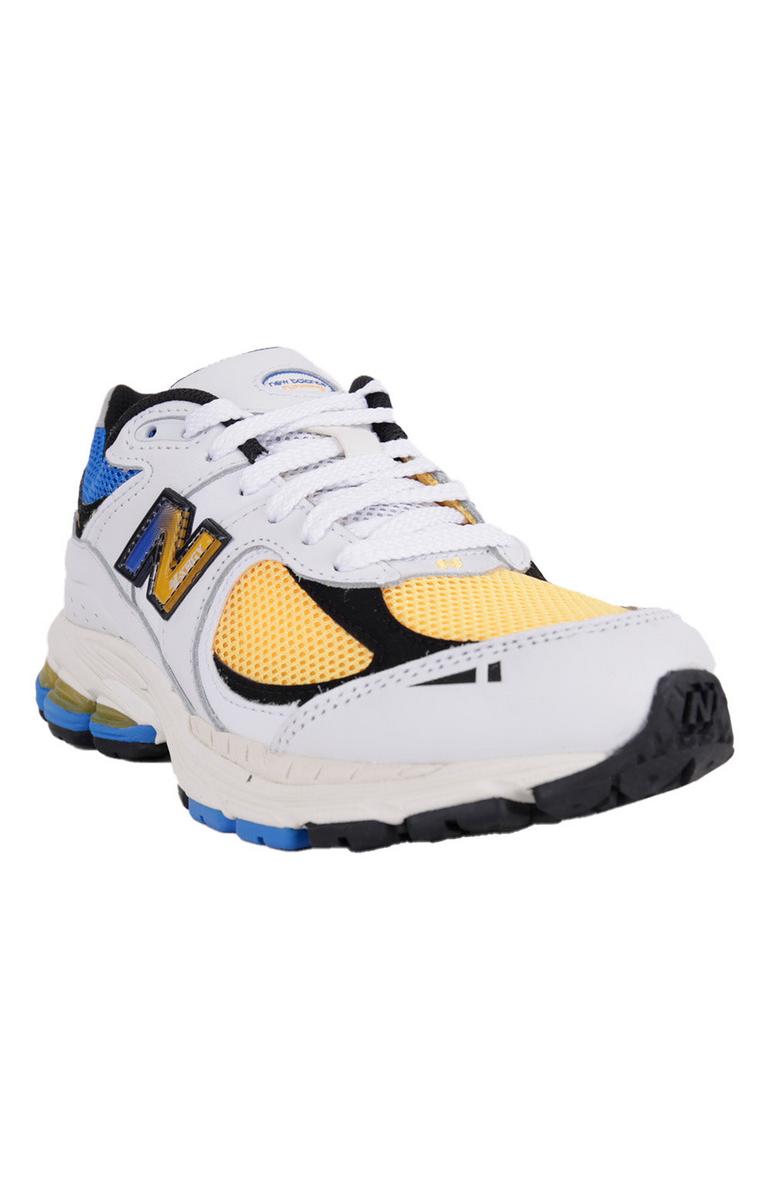 New Balance 2002R White and Lagoon Sneakers - A Fashion Must-Have!