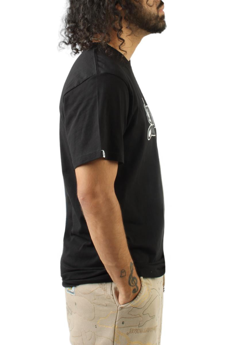 Stunning Anaconda T-shirt - Grab Yours Now!