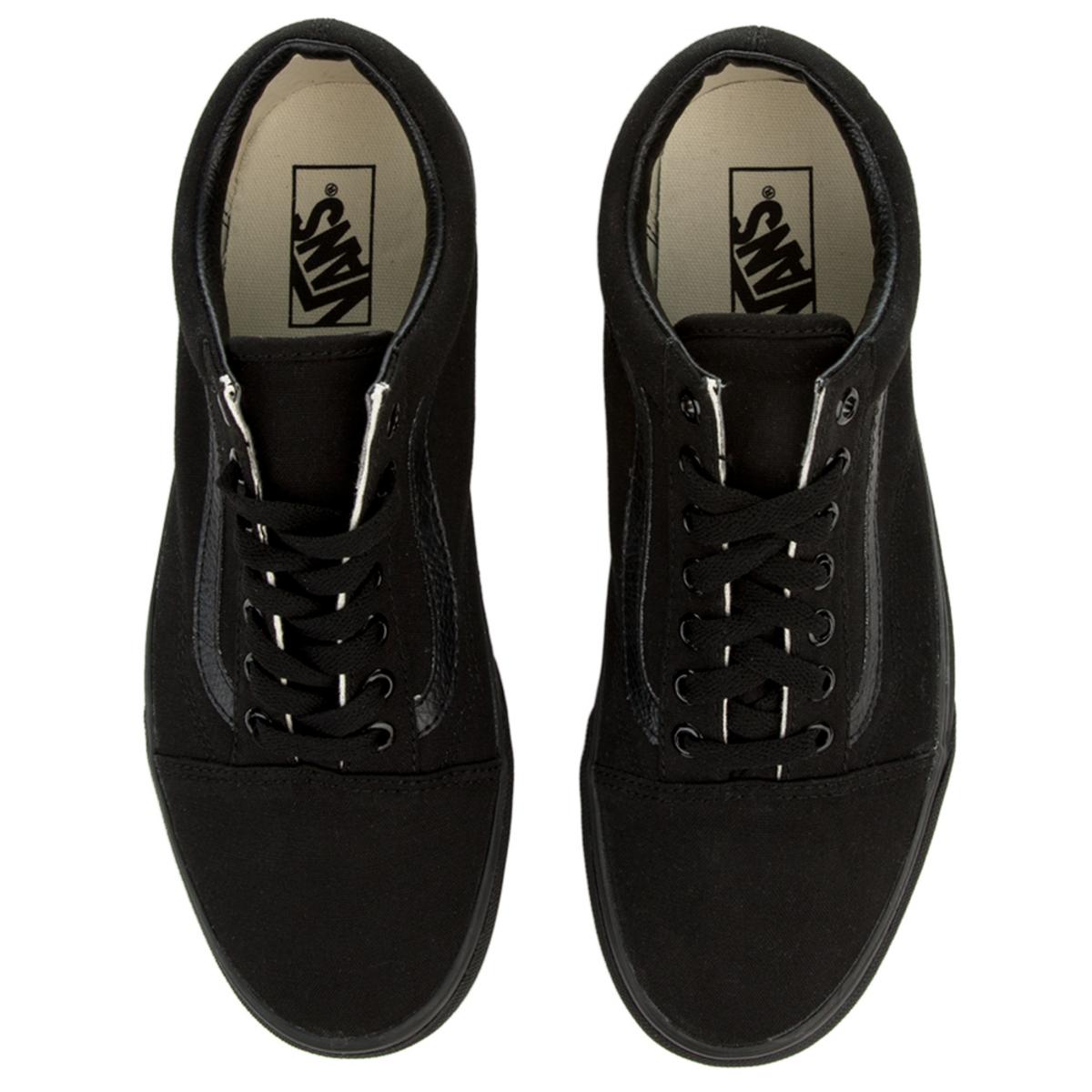 D3HBKA Old Skool Black/Black Shoes - A Timeless Classic!