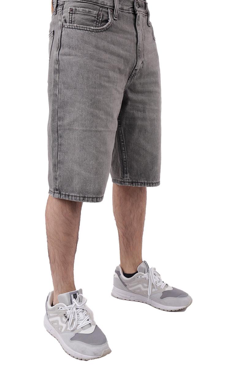 Levi's 469 Loose 12' Short - A Nostalgic Fashion Statement