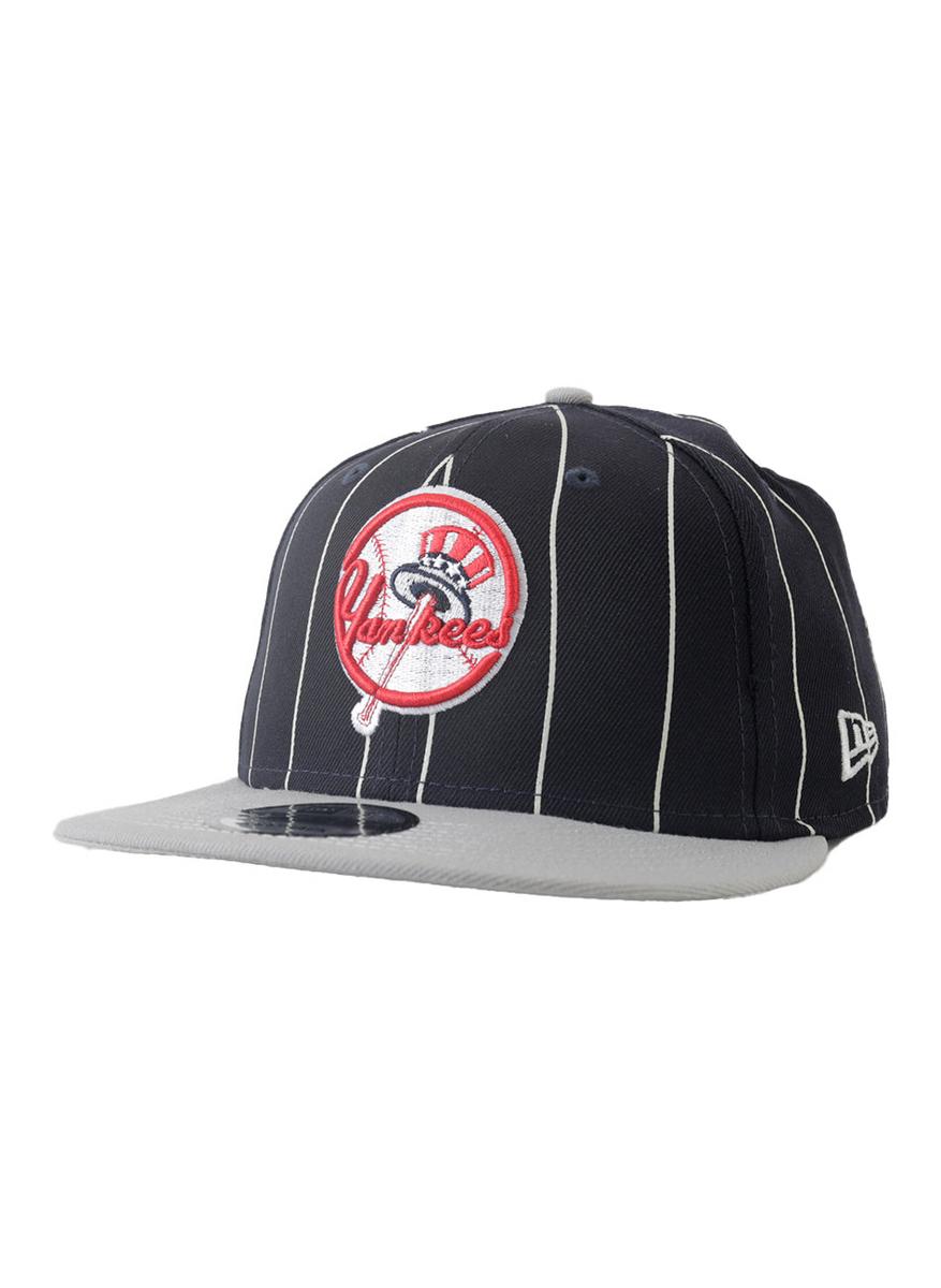 New Era's Stunning New York Yankees Retro Pinstripe Snap-Back Cap
