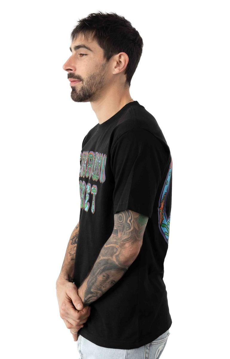 Stunning Black Hippie T-Shirt - Grab Yours Now!