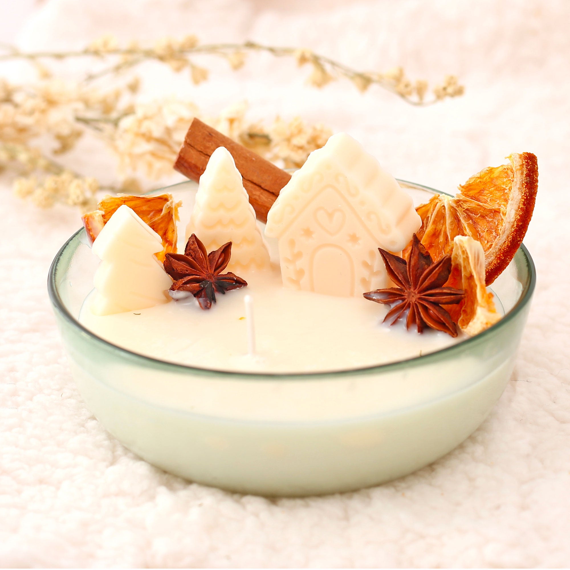 Gourmet Winter DIY Candle Kit: A Christmas Delight