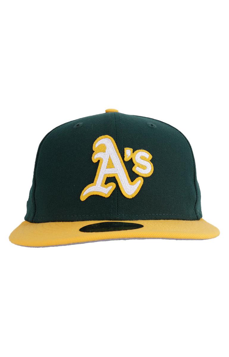 New Era's Oakland Athletics 59FIFTY Letterman Fitted Cap - Show Your Team Pride!