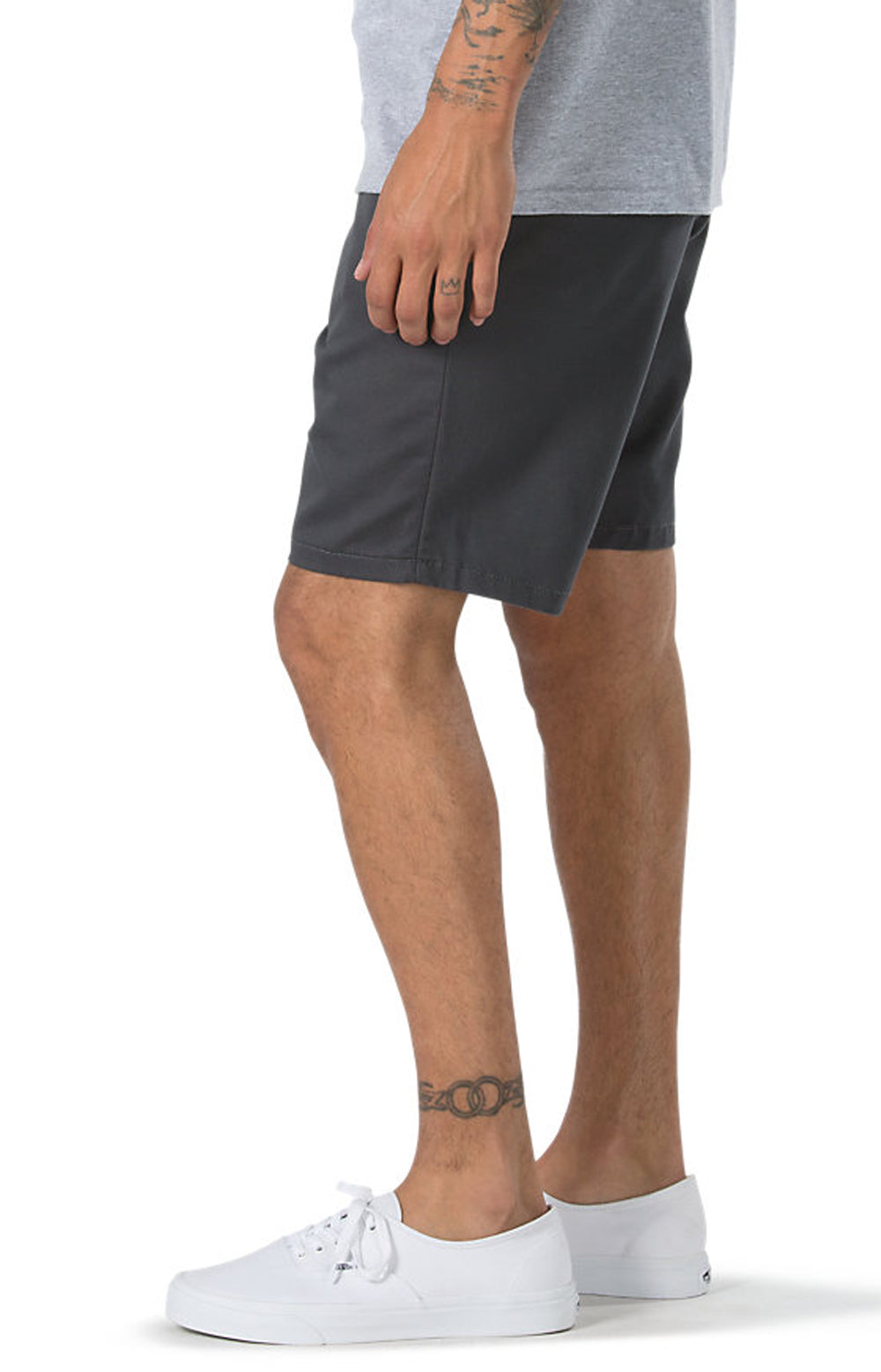 Vans Authentic Asphalt Stretch Shorts - A Must-Have!