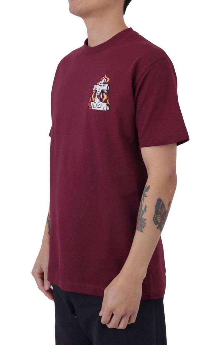 Con Safos Eye-Catching Graphic Tee