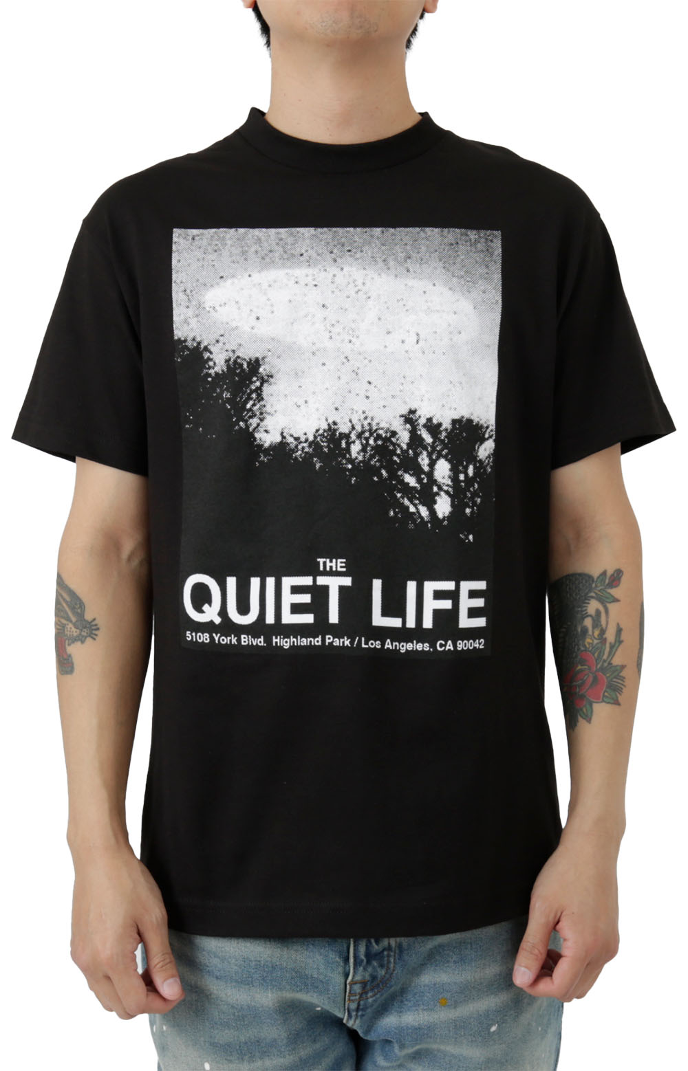 Stunning Black UFO T-Shirt - Grab Yours Now!