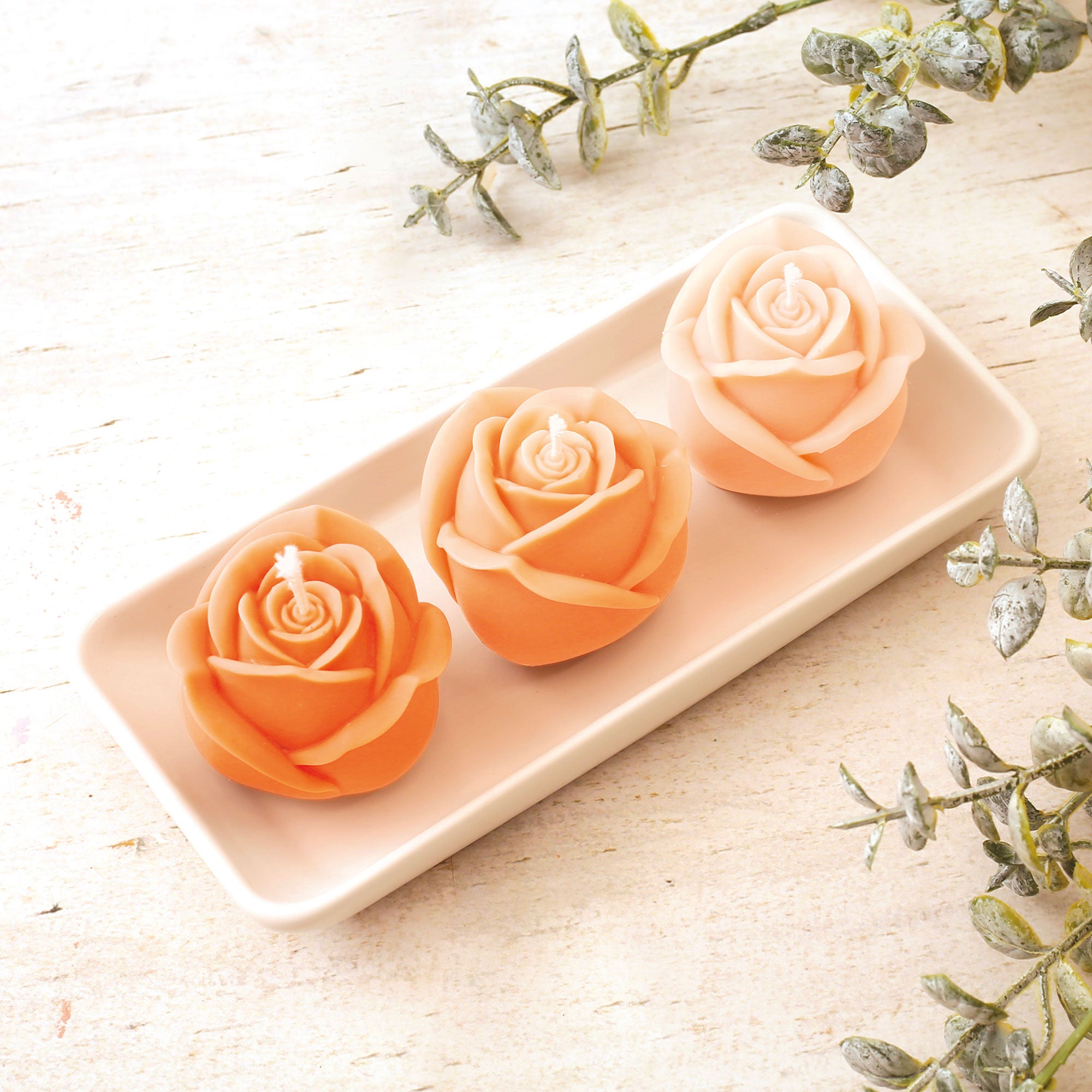 Enchanting DIY 3-Flower Candle Kit
