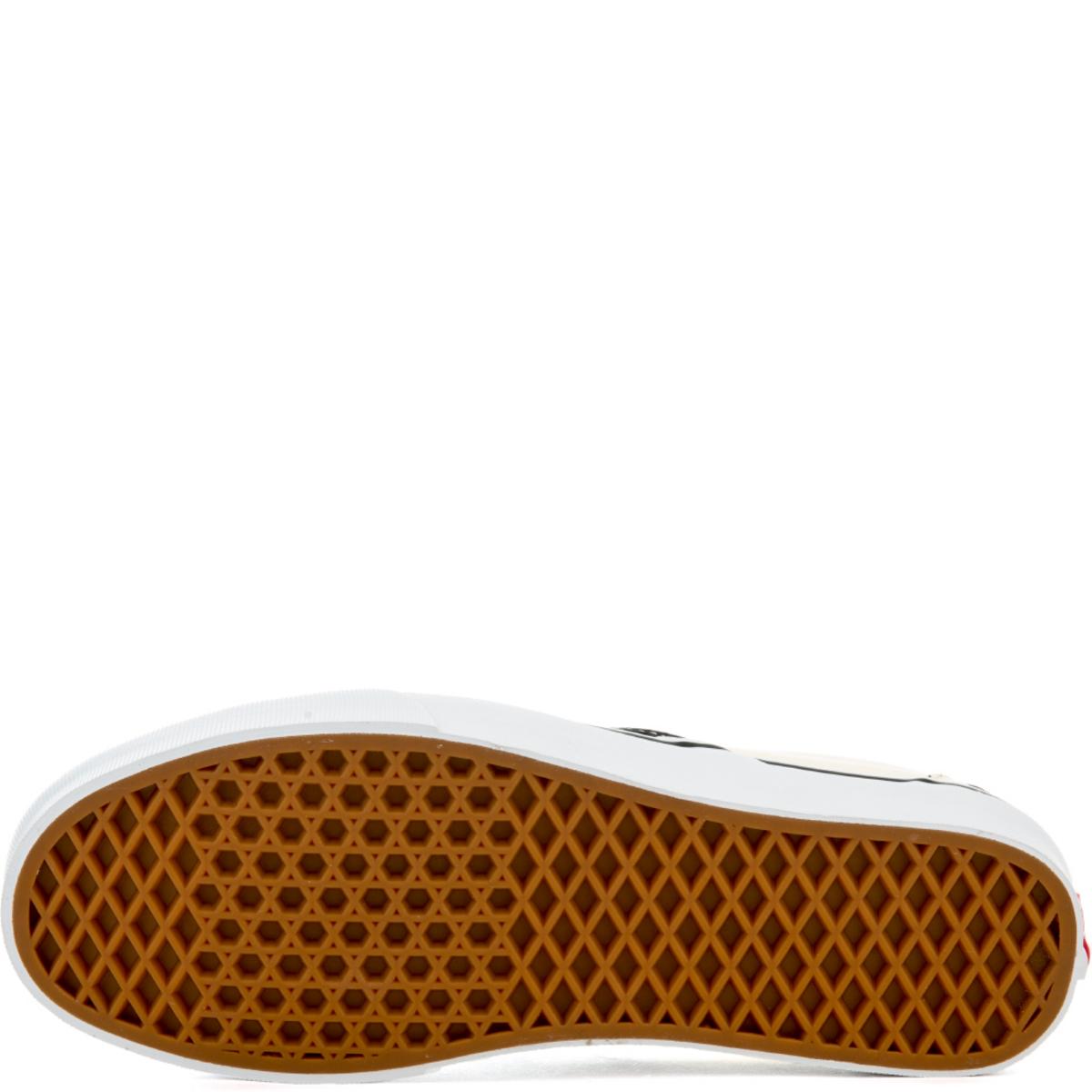 Vans Checkerboard Classic Slip-On - Stylish and Effortless