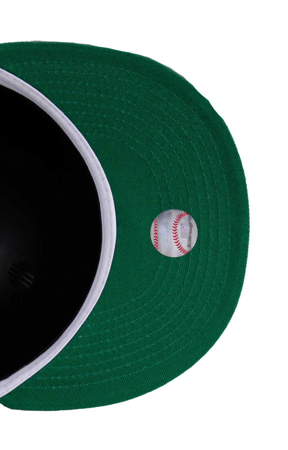 New Era NY Yankees Pinwheel Logo Fitted Cap - Show Your Team Pride!