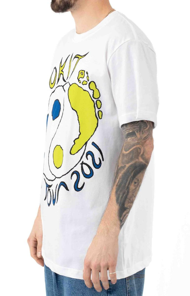 Stunning White Getaway T-Shirt - Grab Yours Now!