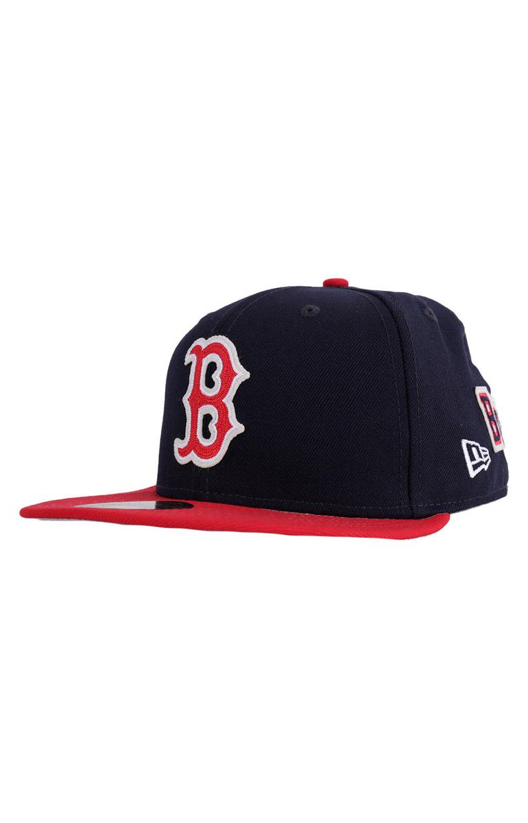 Boston Red Sox Classic Letterman Fitted Cap - Show Your Team Pride!