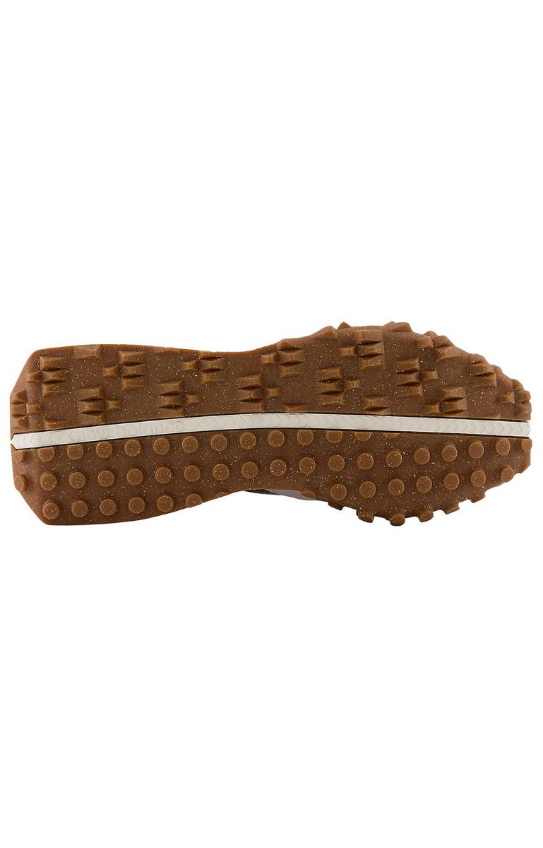 New Balance XC-72 Beige Sneakers: Step into the Future!