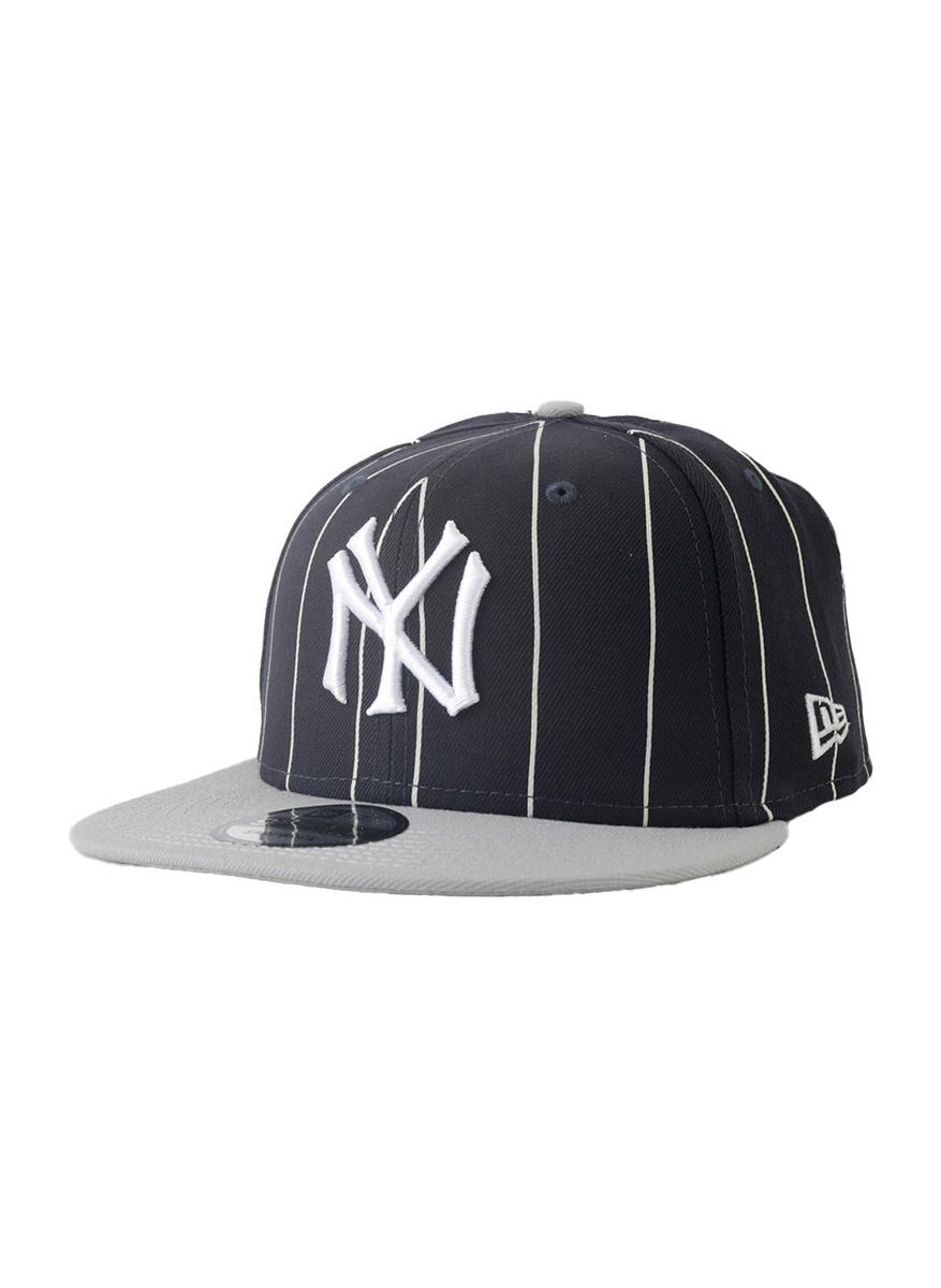 New Era New York Yankees Retro Pinstripe Snapback Cap - Show Your Team Spirit!