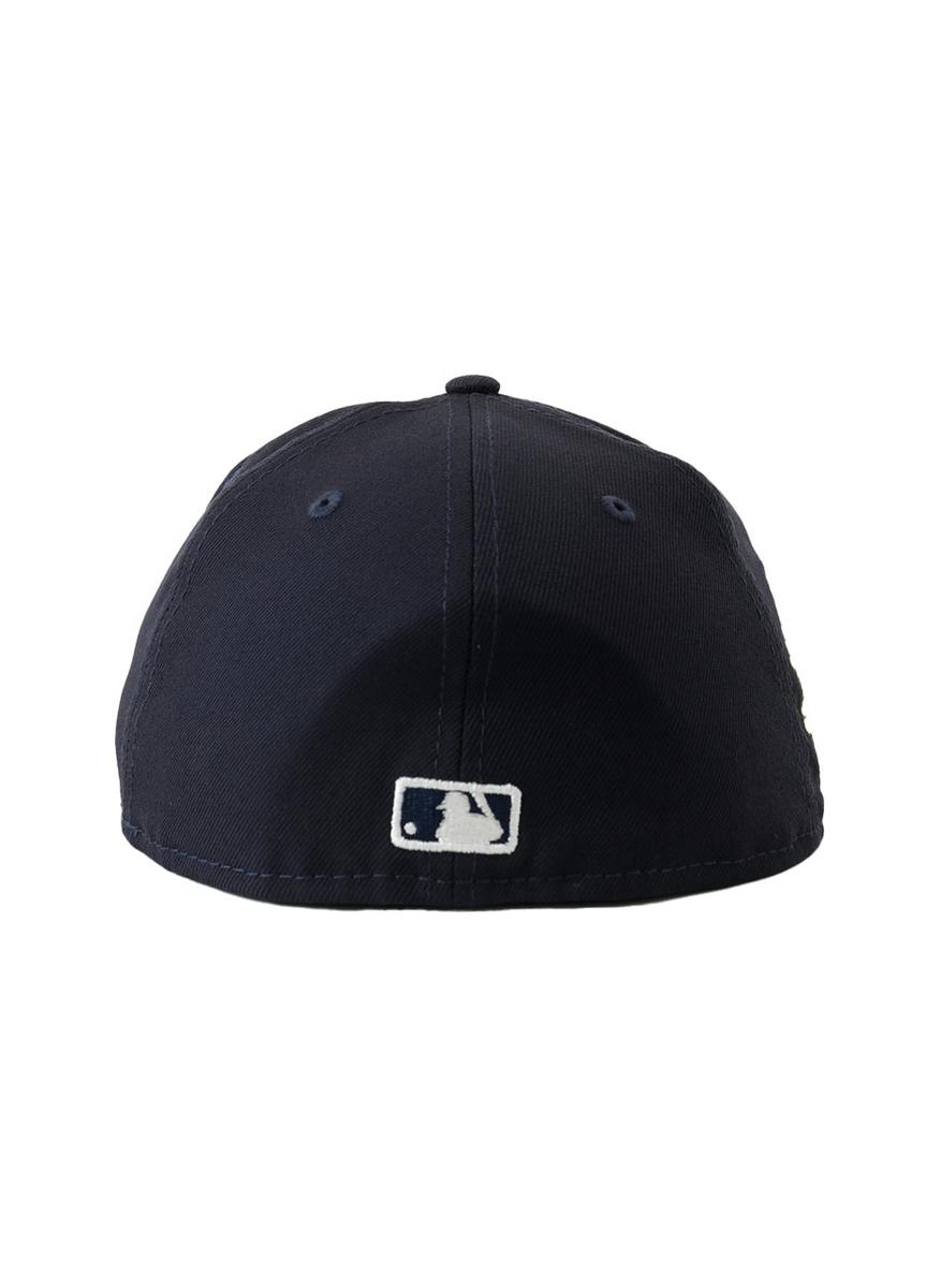 Stunning Atlanta Braves Floral 59Fifty Fitted Cap - Show Your Team Pride!