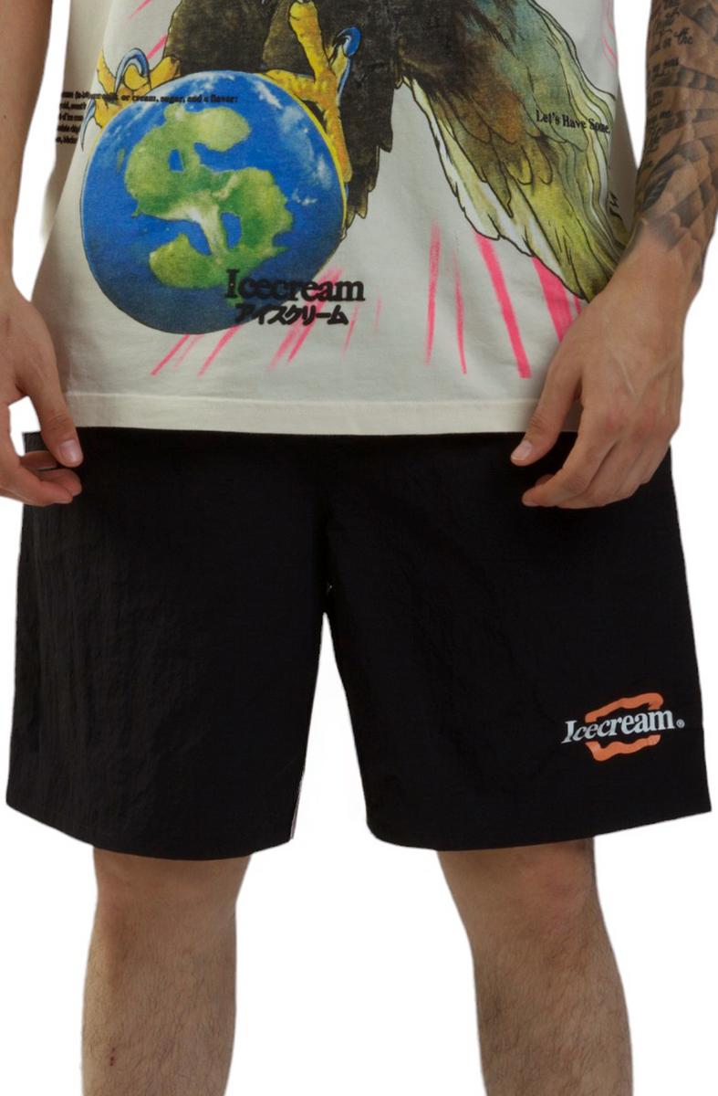 Stunning Trademark Shorts - A Must-Have!