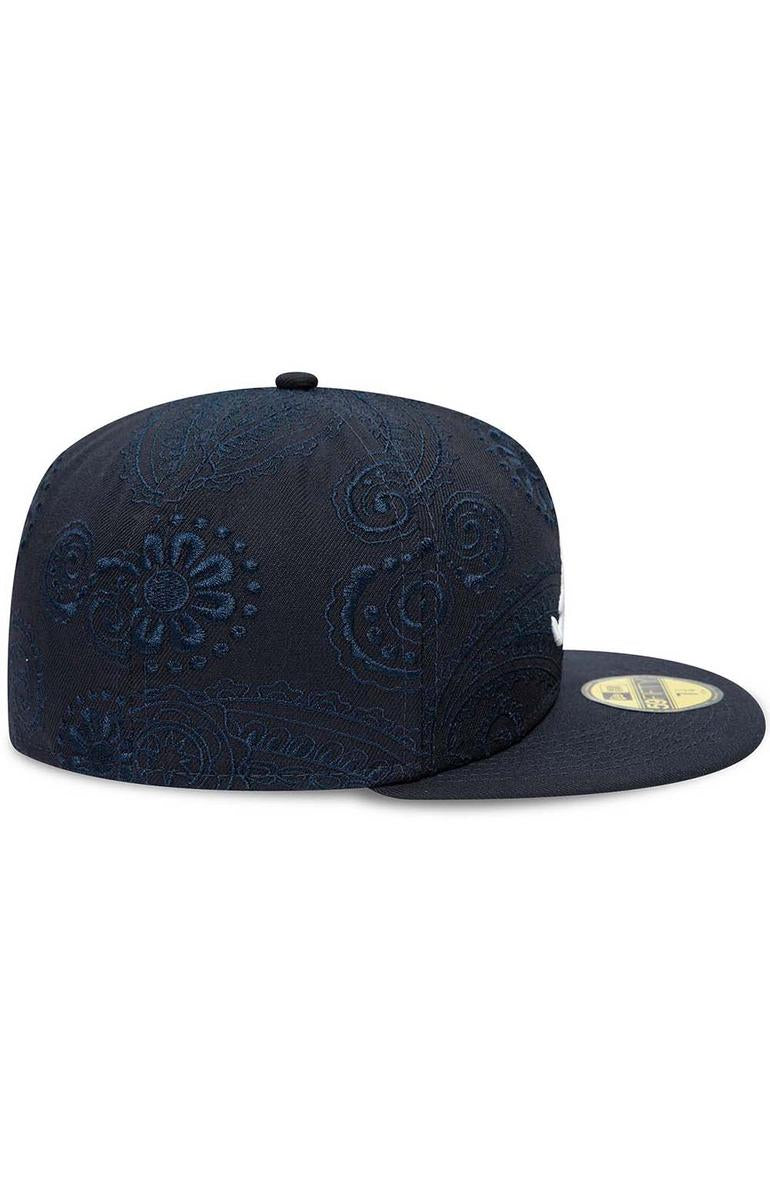 Atlanta Braves 59FIFTY Fitted Hat: Swirl Design - A Must - Have!